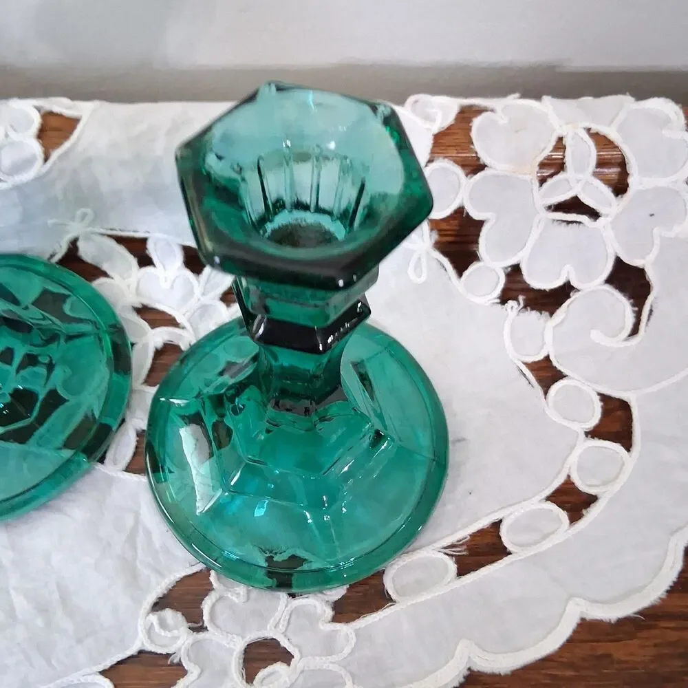 Vintage Pair Of Emerald Green Glass Candle Stick Holder 4.5